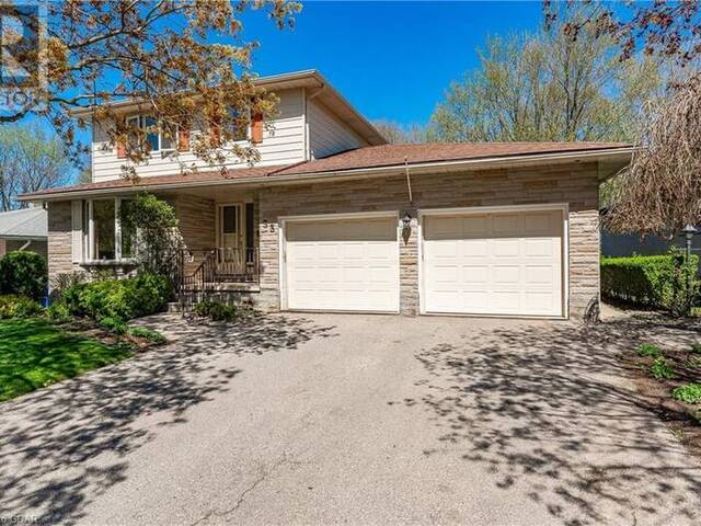 33 APPLEWOOD Crescent Guelph