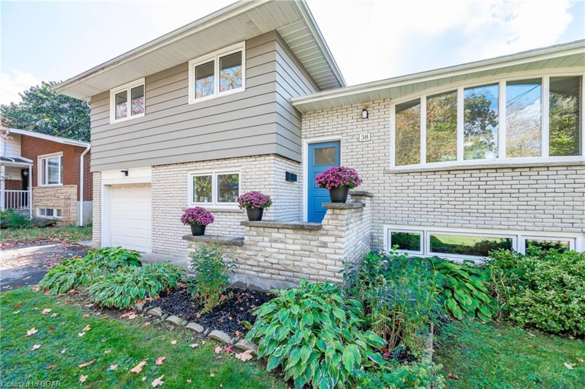 38 Strathmere Place Guelph