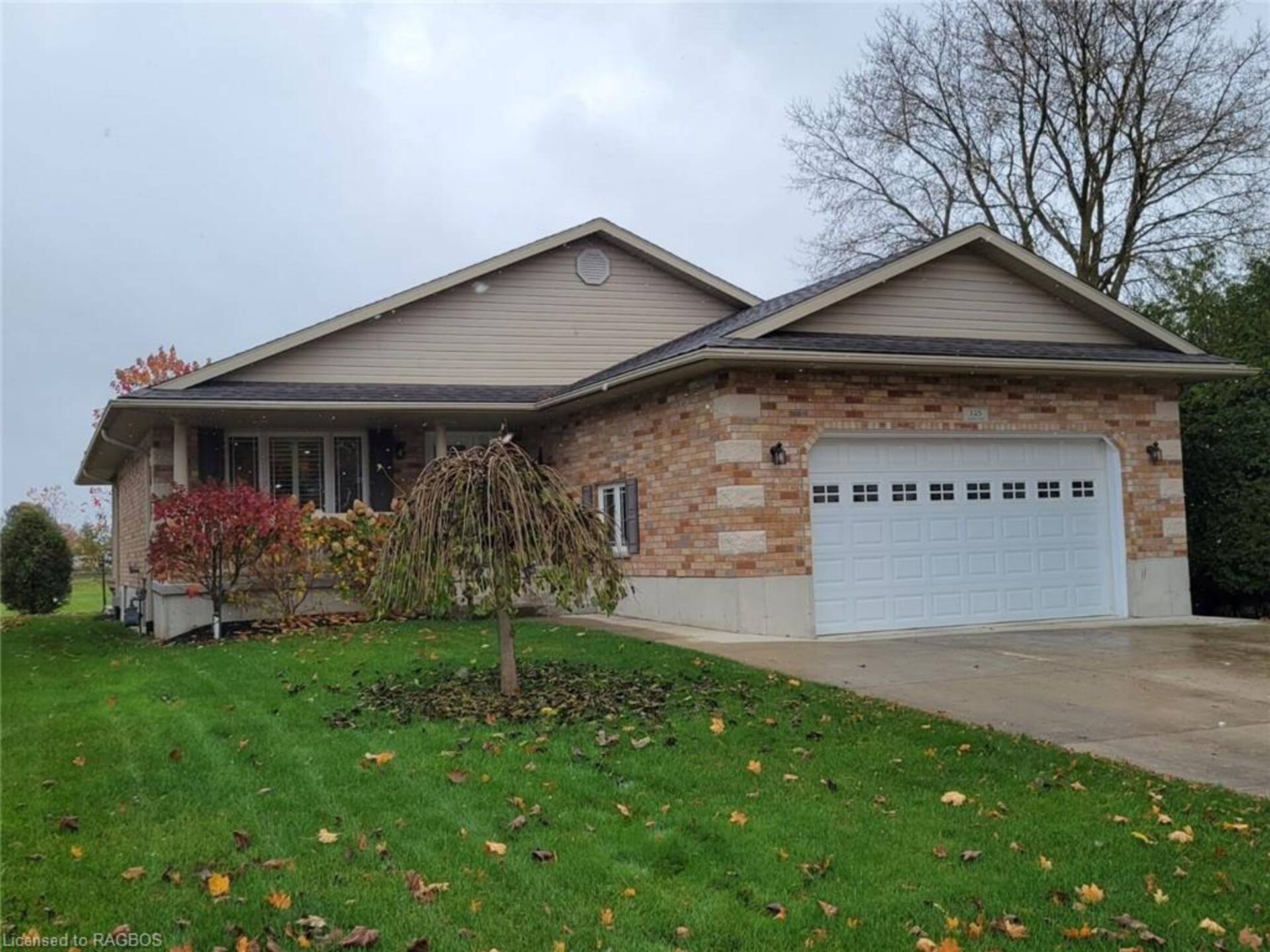 125 London S Road Mount Forest