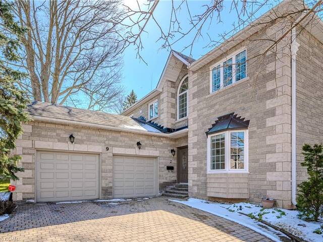 9 25 Manor Park Crescent Guelph